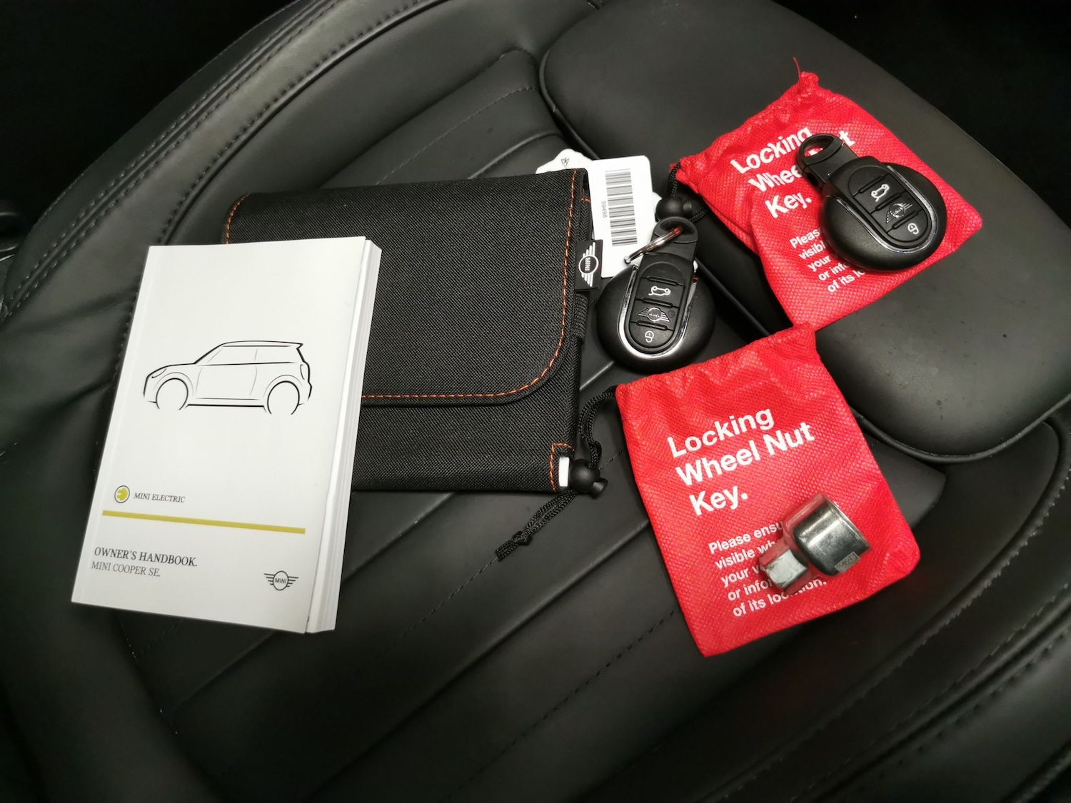 Used MINI Hatch 2023 for sale - 77256015: Photo 28