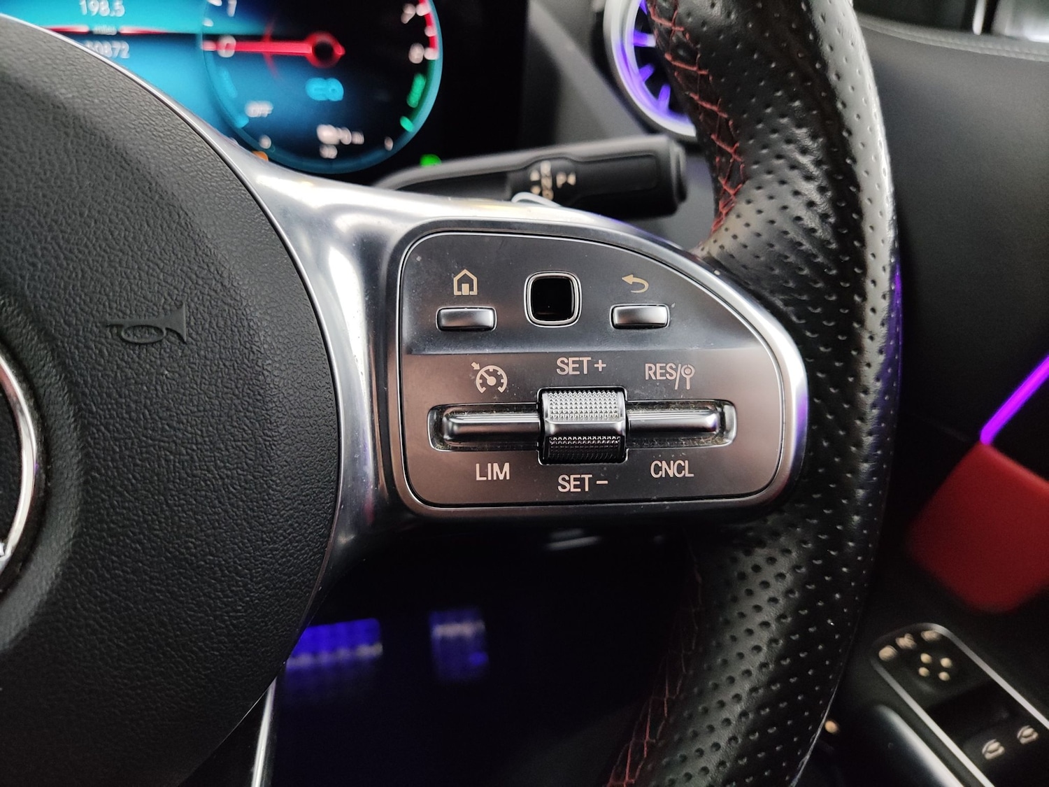 Used Mercedes-Benz GLA 2022 for sale - 78218464: Photo 21