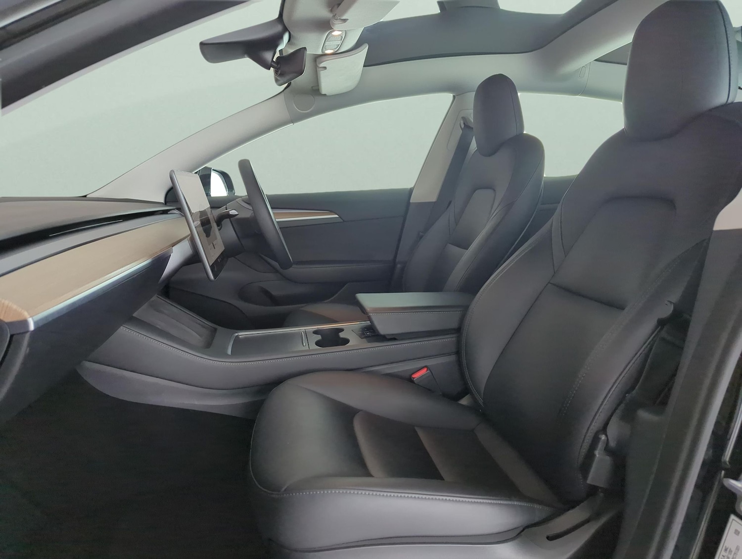 Used Tesla Model 3 2023 for sale - 77962958: Photo 4