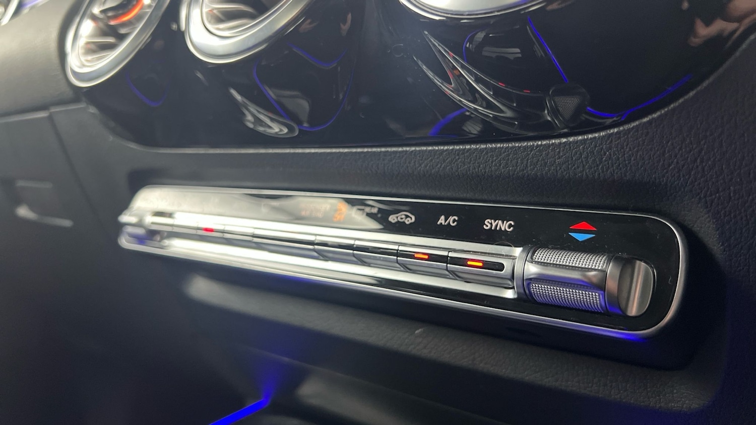 Used Mercedes-Benz GLA 2021 for sale - 77259433: Photo 28