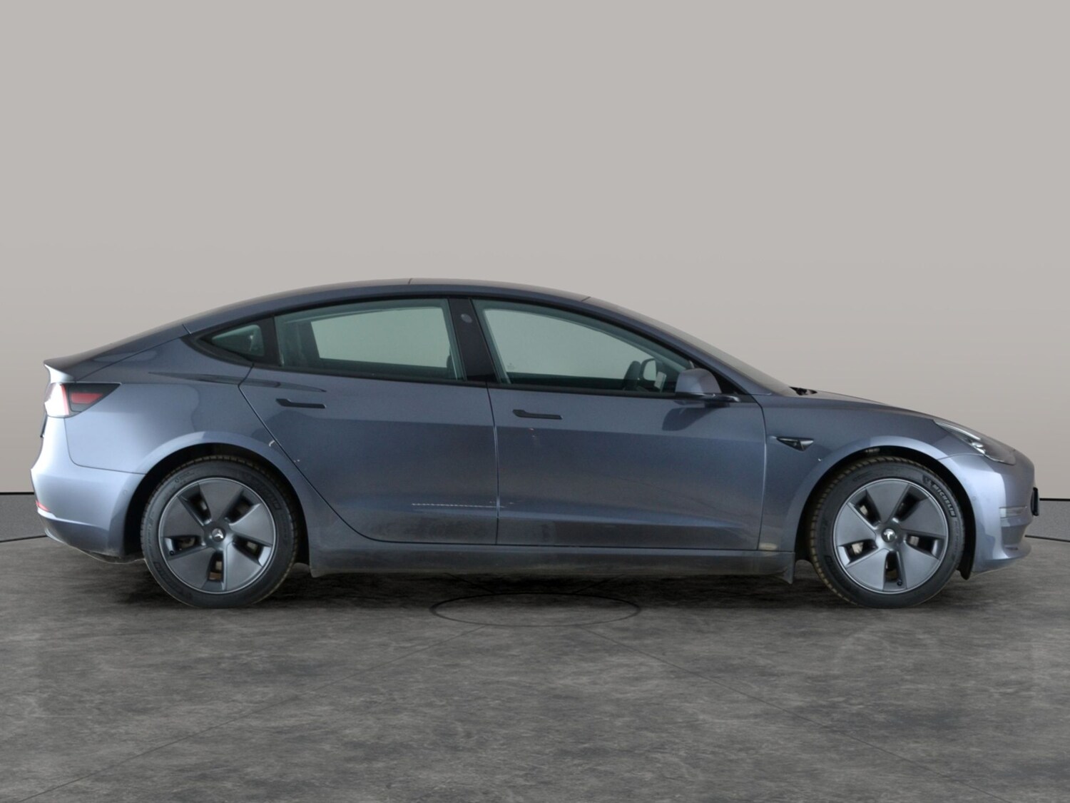 Used Tesla Model 3 2021 for sale - 77347498: Photo 10