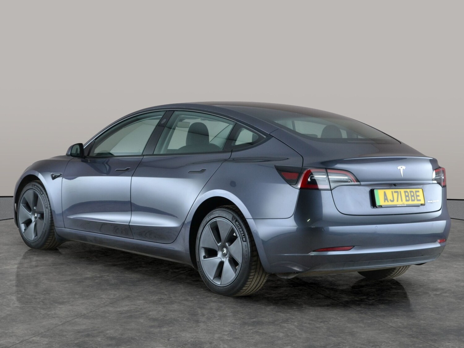 Used Tesla Model 3 2021 for sale - 77347498: Photo 13