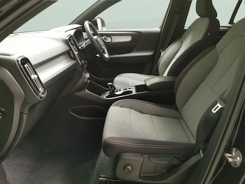 Used Volvo XC40 2022 for sale - 78436474: Photo
