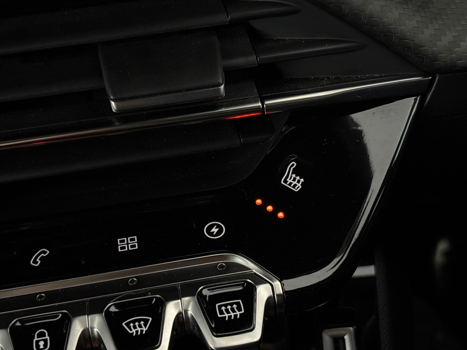 Used Peugeot 2008 2021 for sale - 77988690: Photo 20