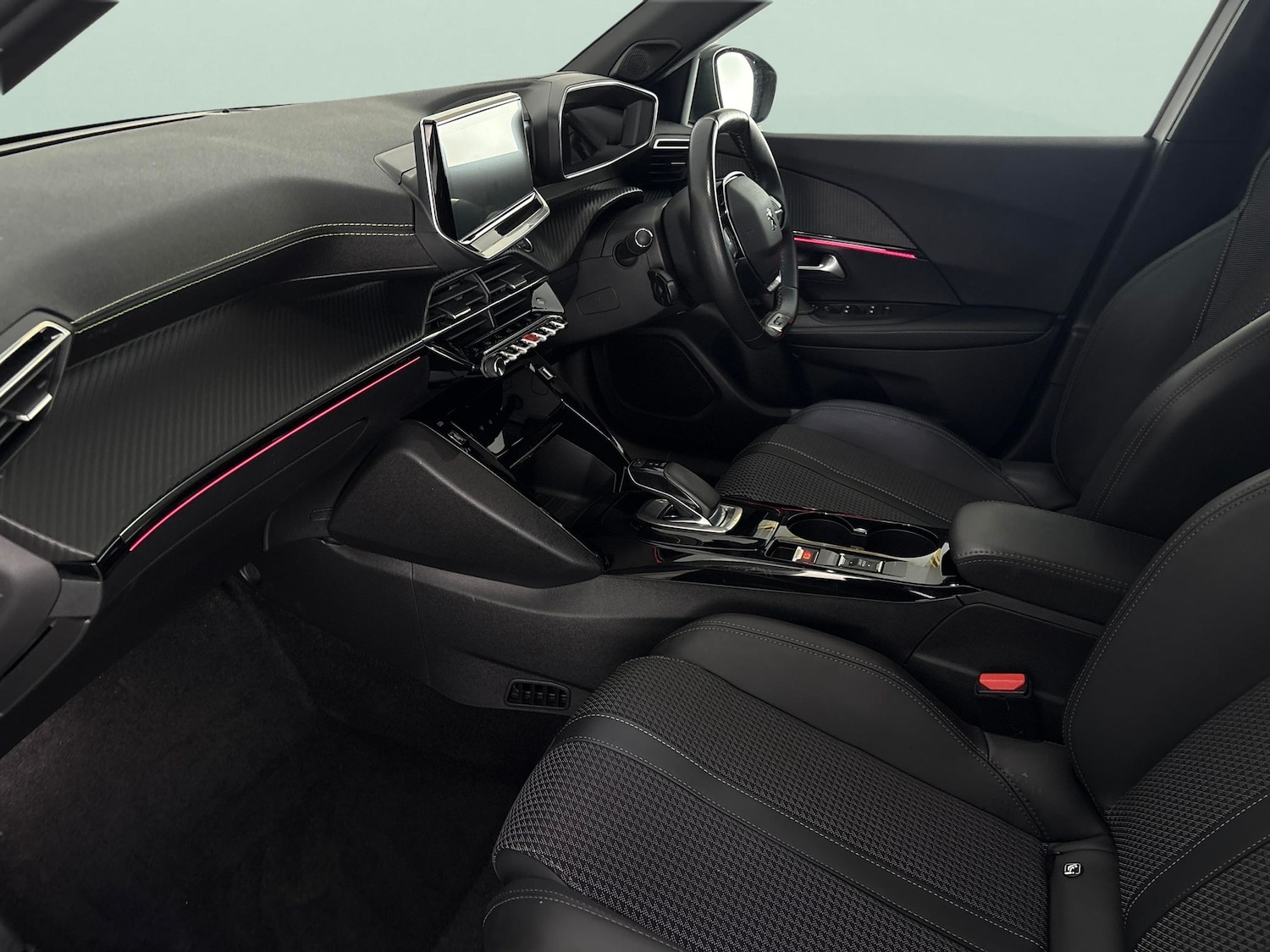 Used Peugeot 2008 2021 for sale - 77988690: Photo 4