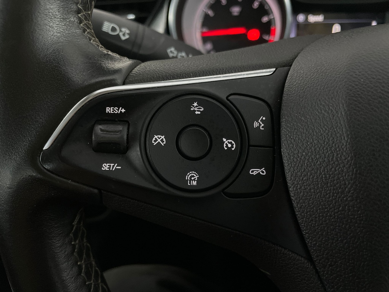 Used Vauxhall Insignia 2018 for sale - 77010751: Photo 21