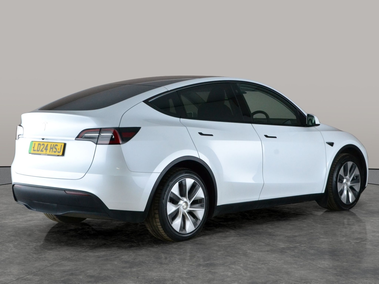 Used Tesla Model Y 2024 for sale - 78054023: Photo 12