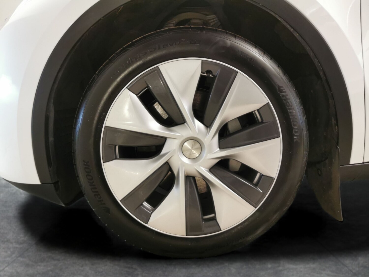 Used Tesla Model Y 2024 for sale - 78054023: Photo 26