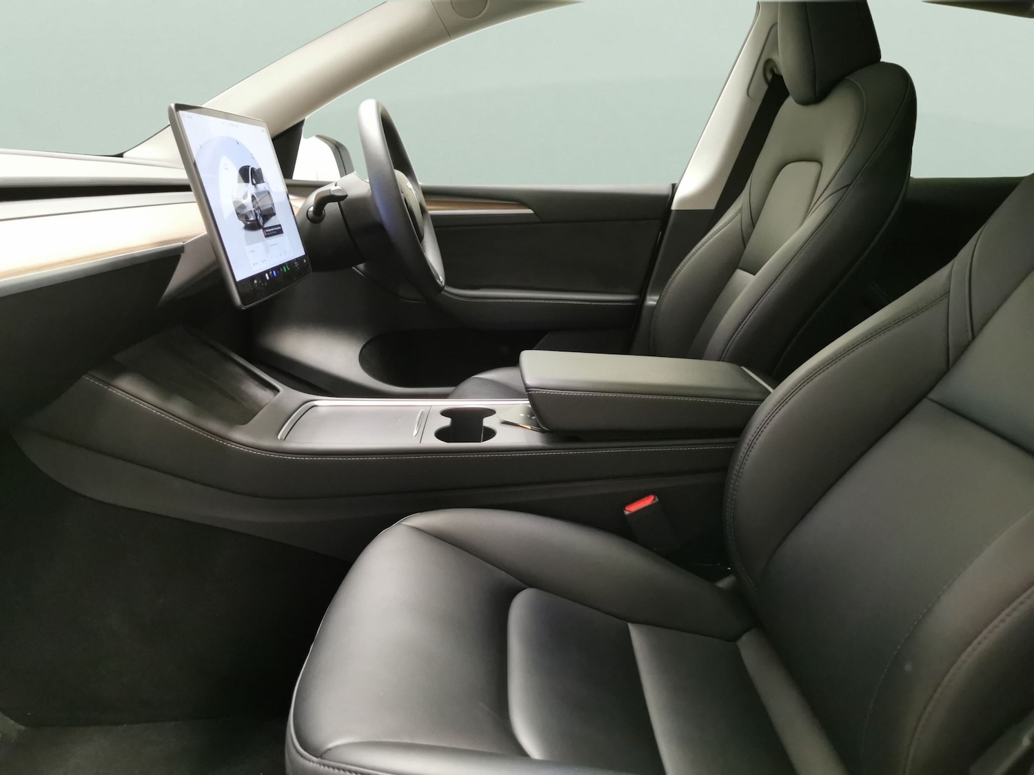 Used Tesla Model Y 2024 for sale - 78054023: Photo 4