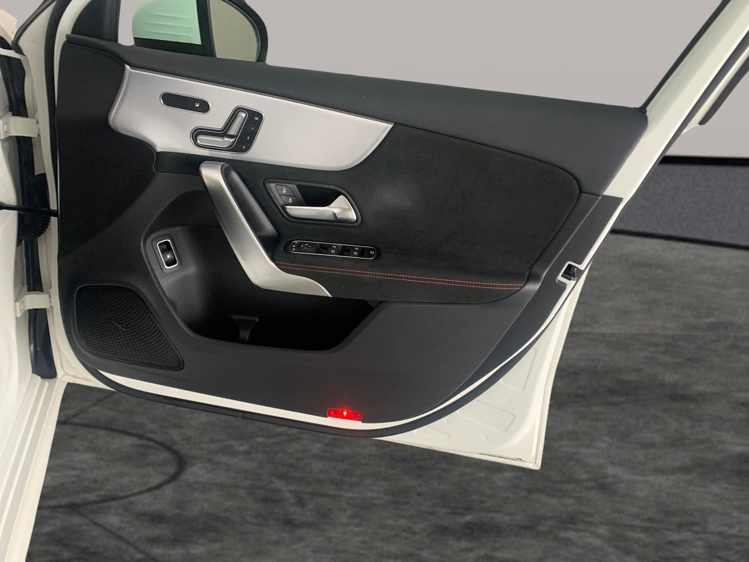 Used Mercedes-Benz A-Class 2020 for sale - 76624075: Photo 35