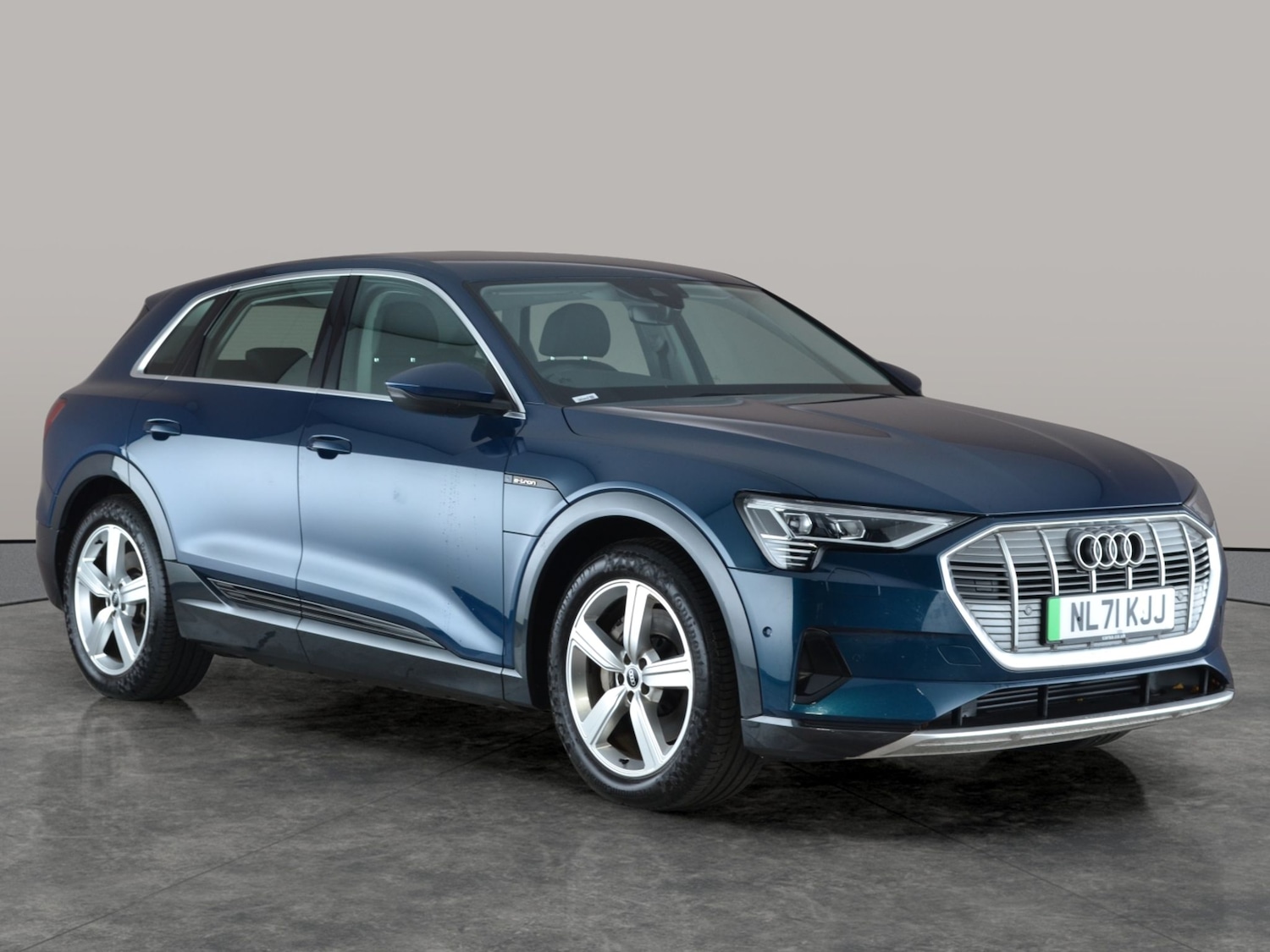 Used Audi e-tron 2021 for sale - 76935042: Photo 8