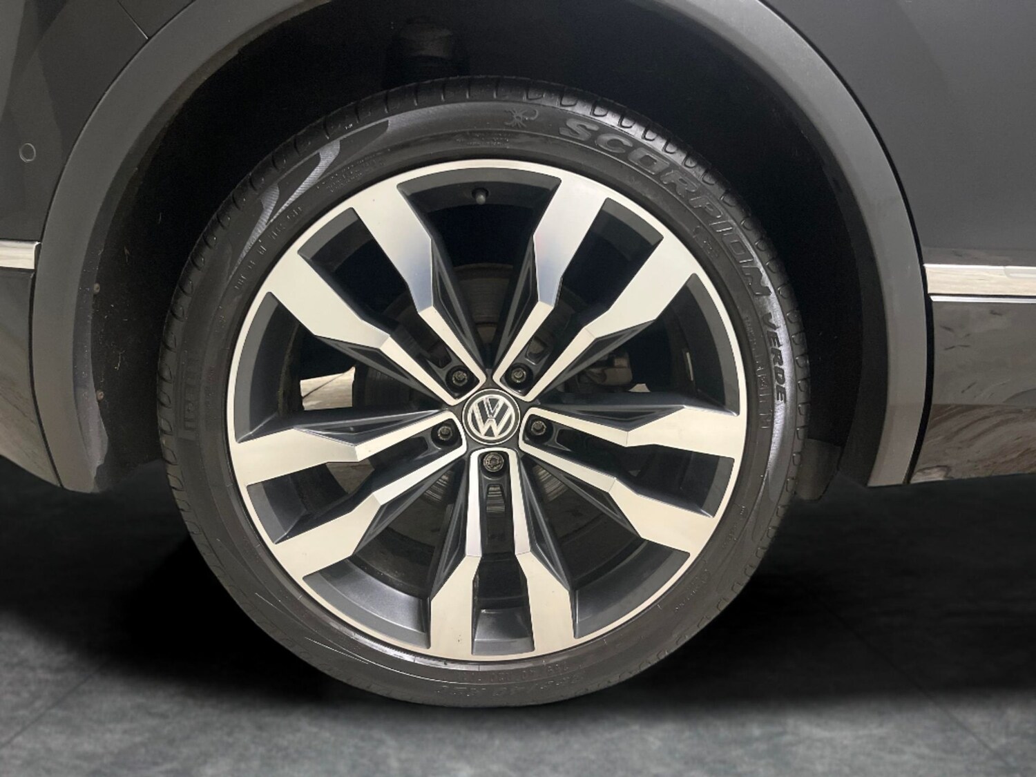 Used Volkswagen Tiguan 2020 for sale - 78054063: Photo 24