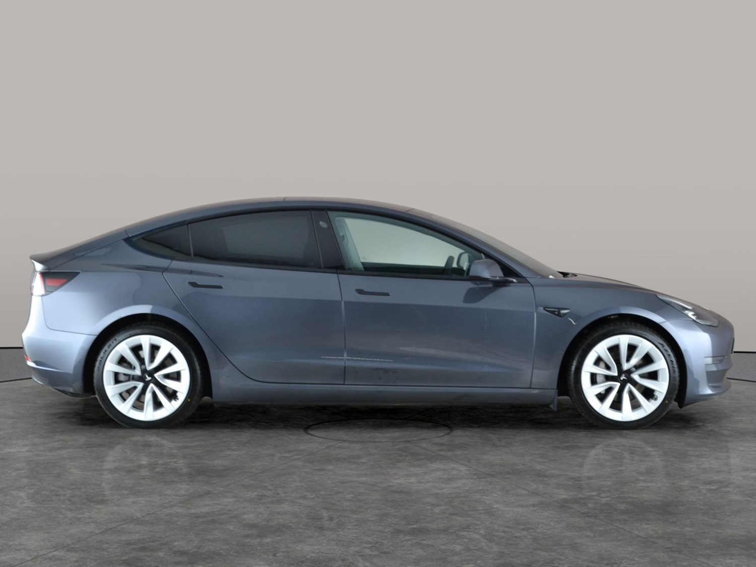 Used Tesla Model 3 2021 for sale - 76935179: Photo 10