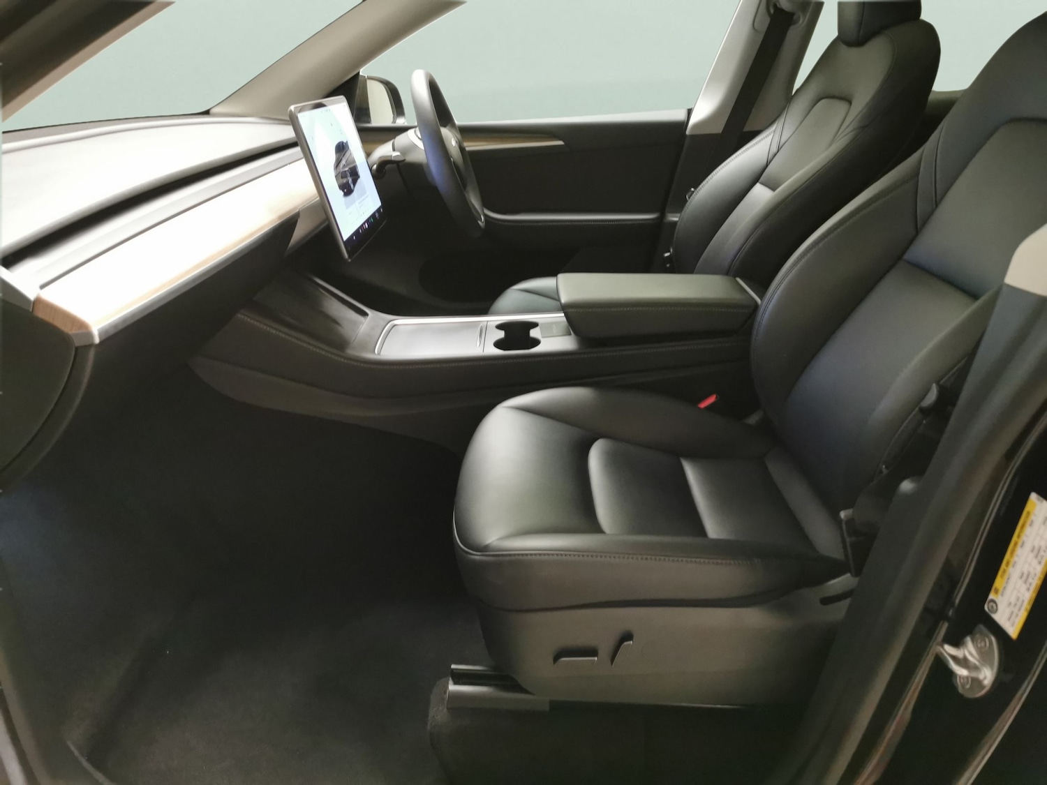 Used Tesla Model Y 2022 for sale - 77232730: Photo 4