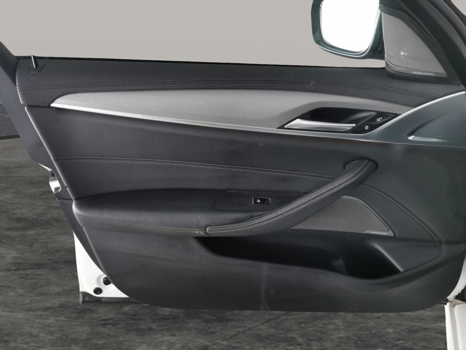 Used BMW 5 Series 2019 for sale - 77010749: Photo 32