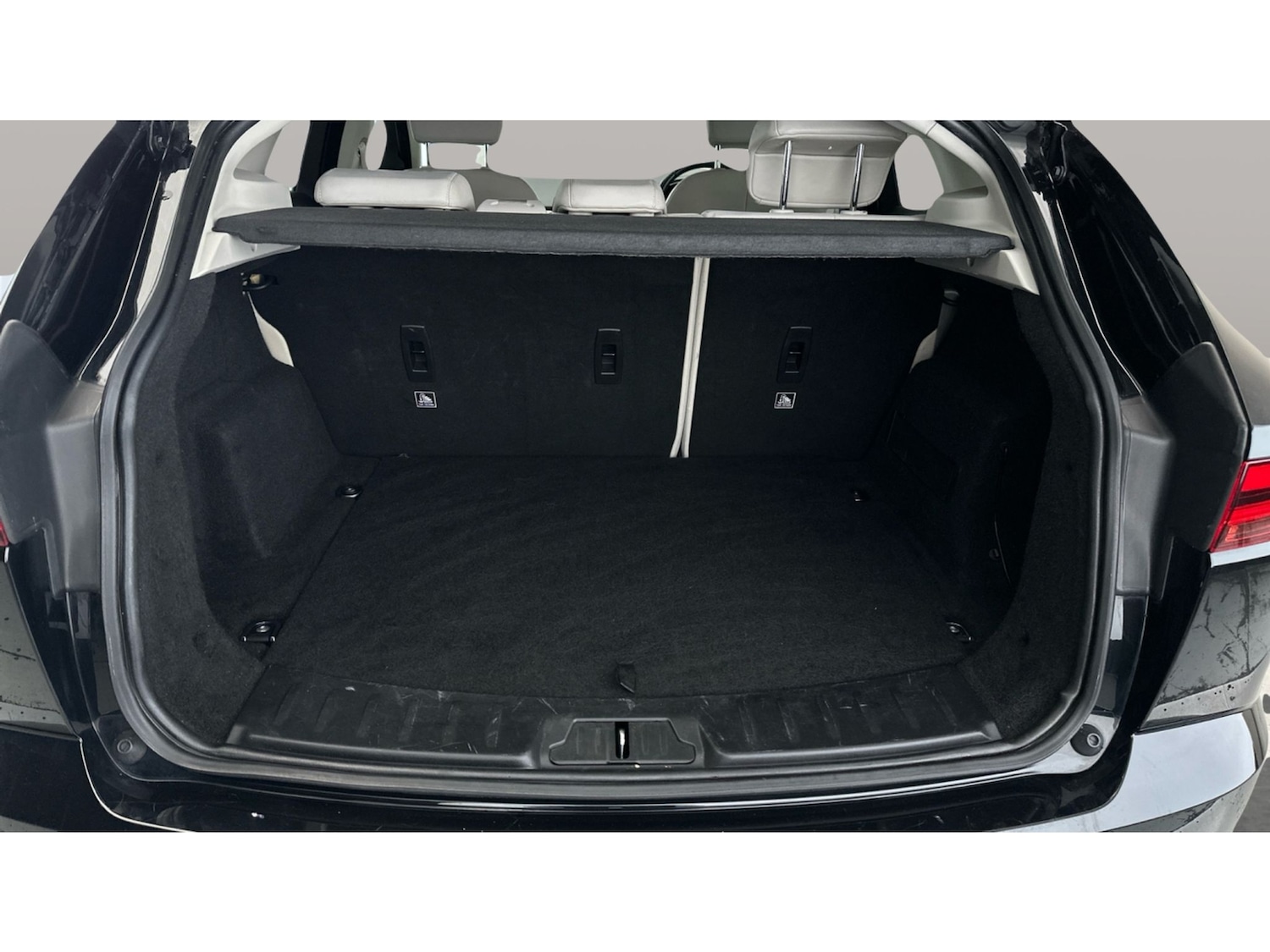 Used Jaguar E-Pace 2018 for sale - 77446801: Photo 18