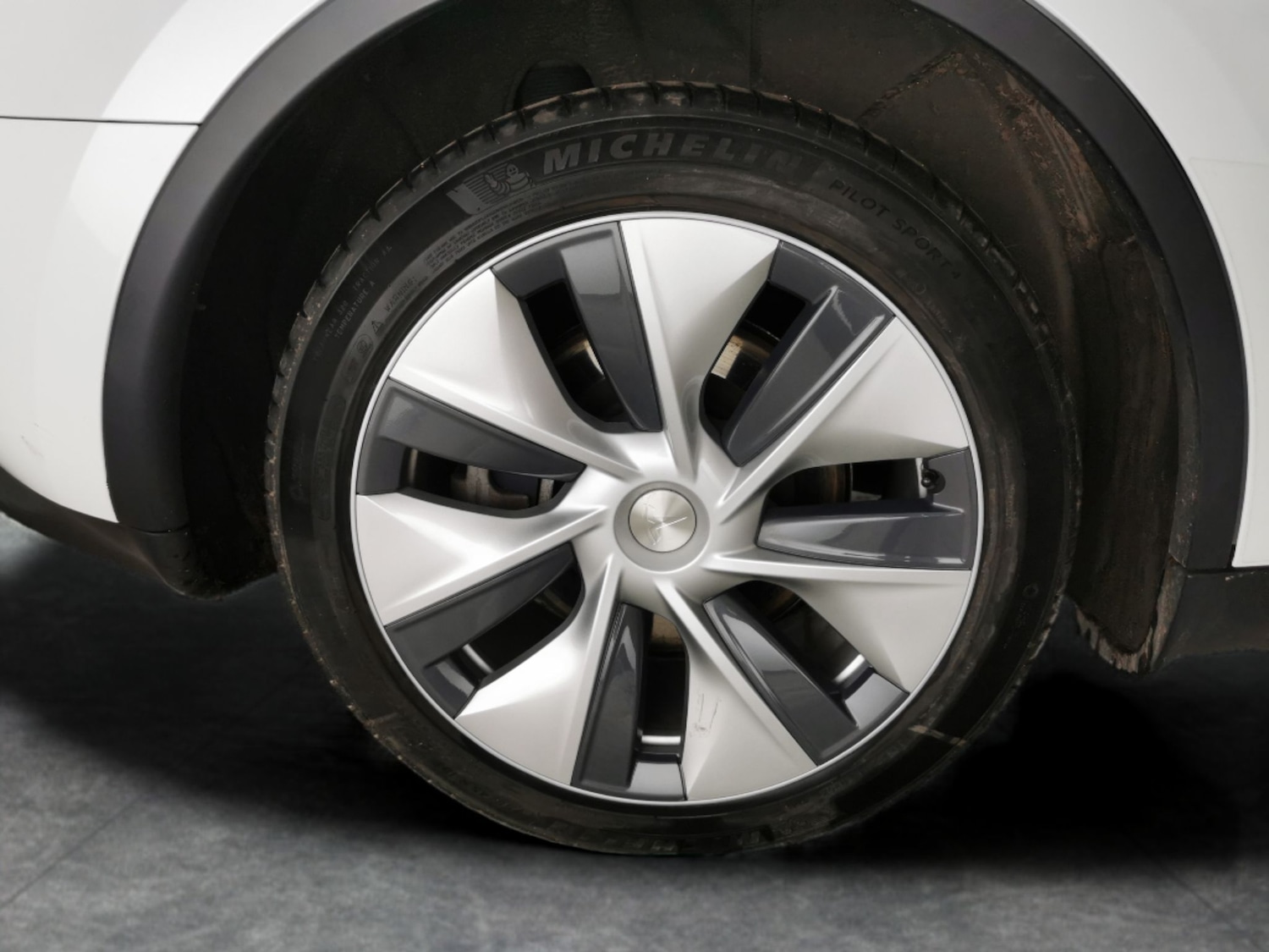 Used Tesla Model Y 2022 for sale - 77076023: Photo 28