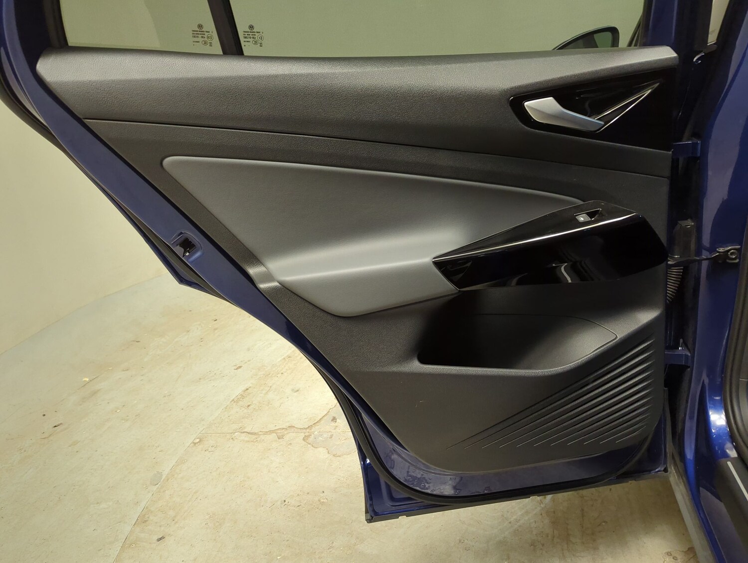 Used Volkswagen ID.4 2023 for sale - 78180652: Photo 33