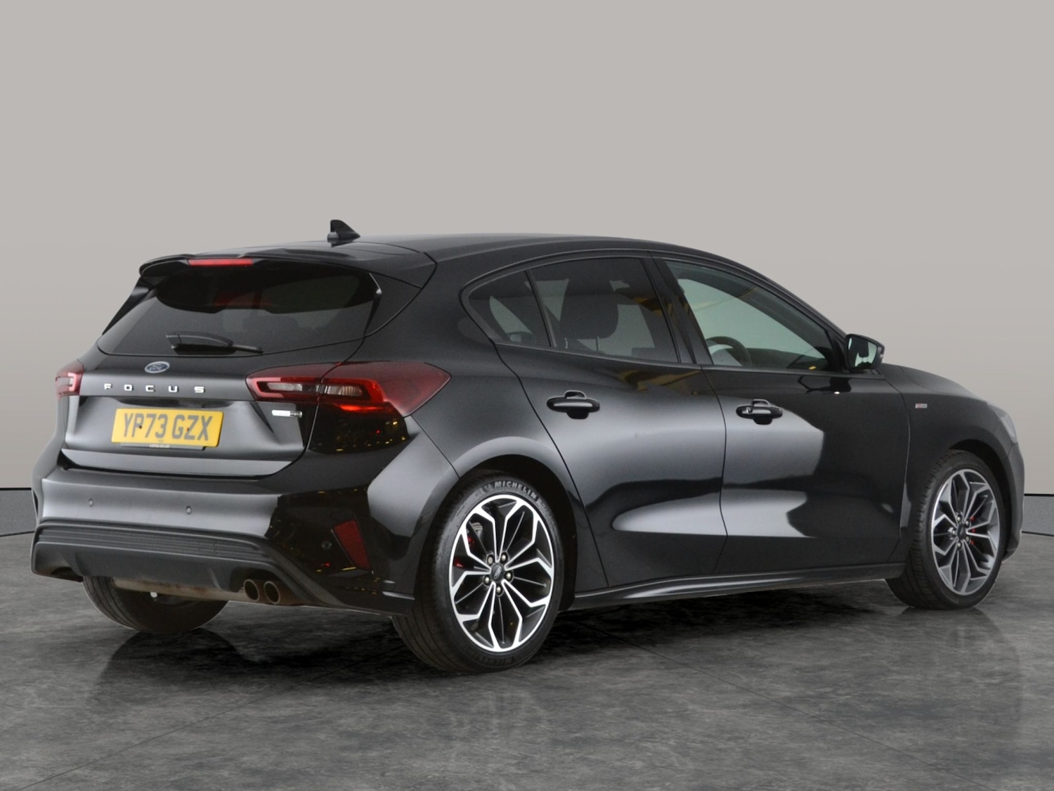 Used Ford Focus 2023 for sale - 76682128: Photo 11