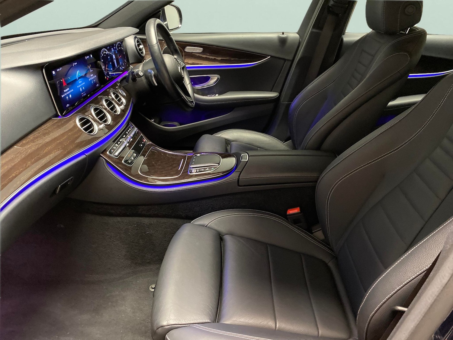 Used Mercedes-Benz E Class 2021 for sale - 78137418: Photo 4