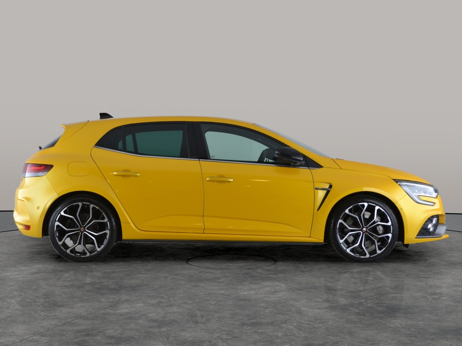 Used Renault Megane 2020 for sale - 76901914: Photo 12