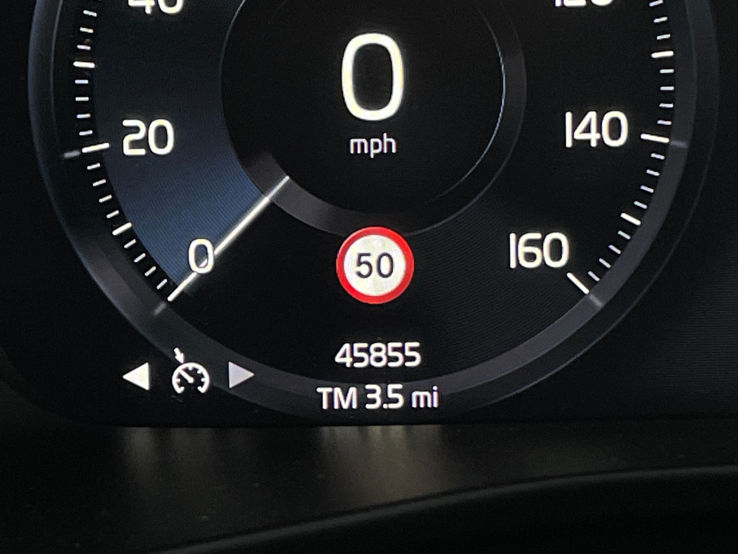 Used Volvo XC40 2023 for sale - 77802894: Photo 26