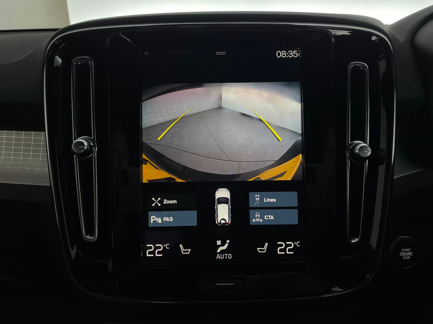 Used Volvo XC40 2023 for sale - 77802894: Photo 29