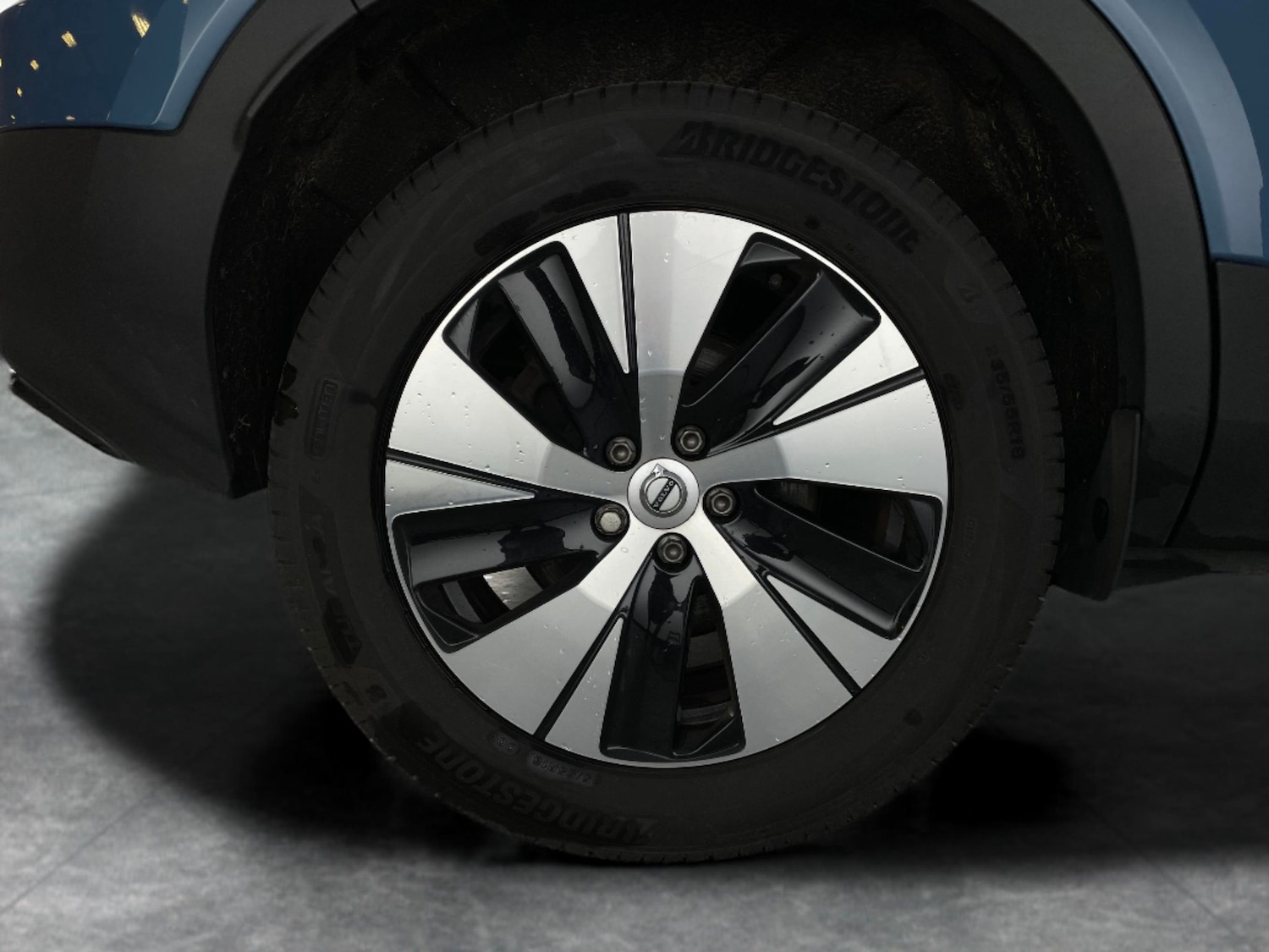 Used Volvo XC40 2023 for sale - 77802894: Photo 32