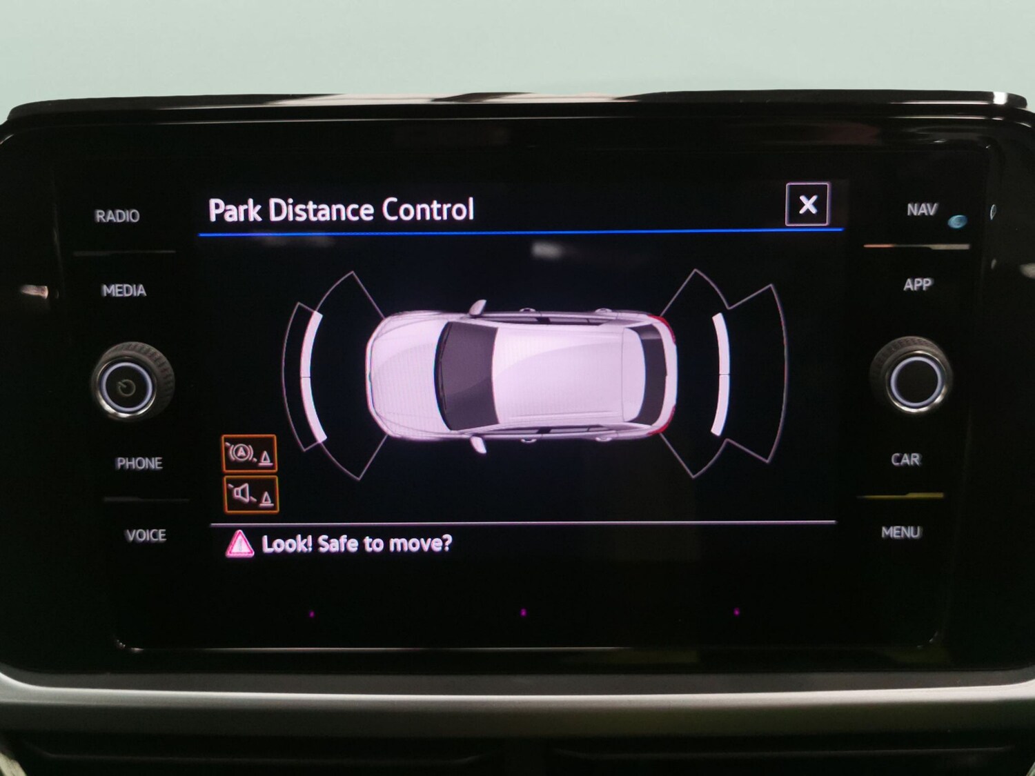 Used Volkswagen T-Roc 2022 for sale - 77675946: Photo 17