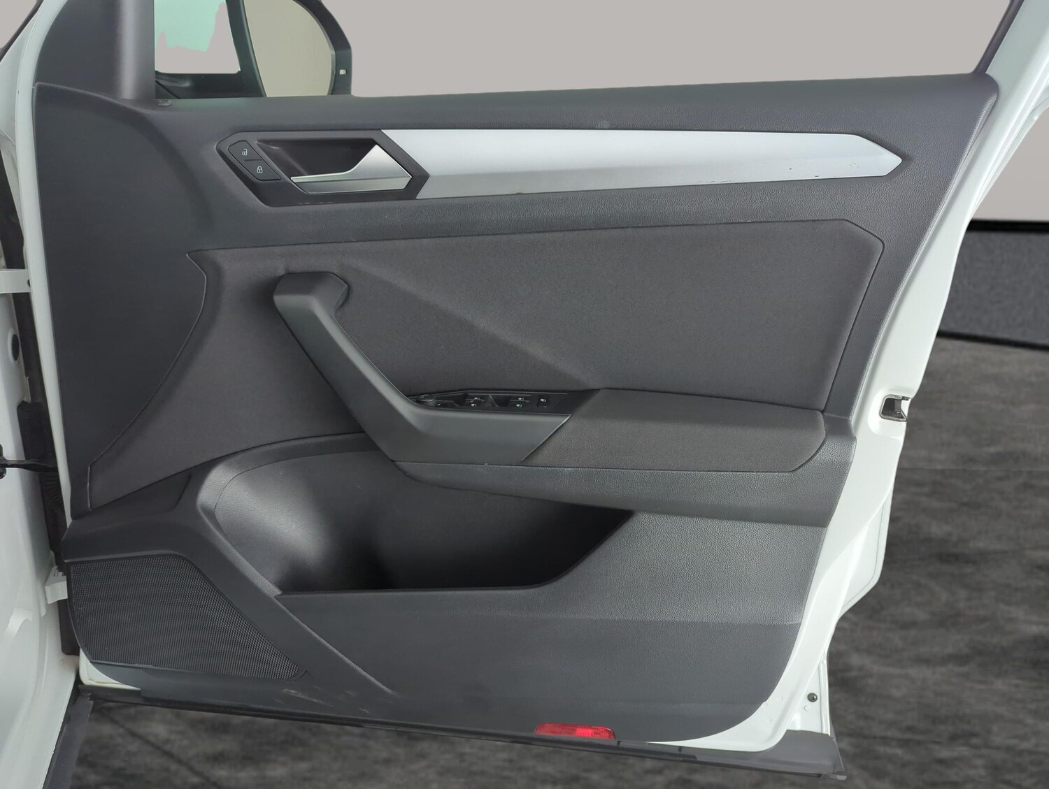 Used Volkswagen T-Roc 2022 for sale - 77675946: Photo 29