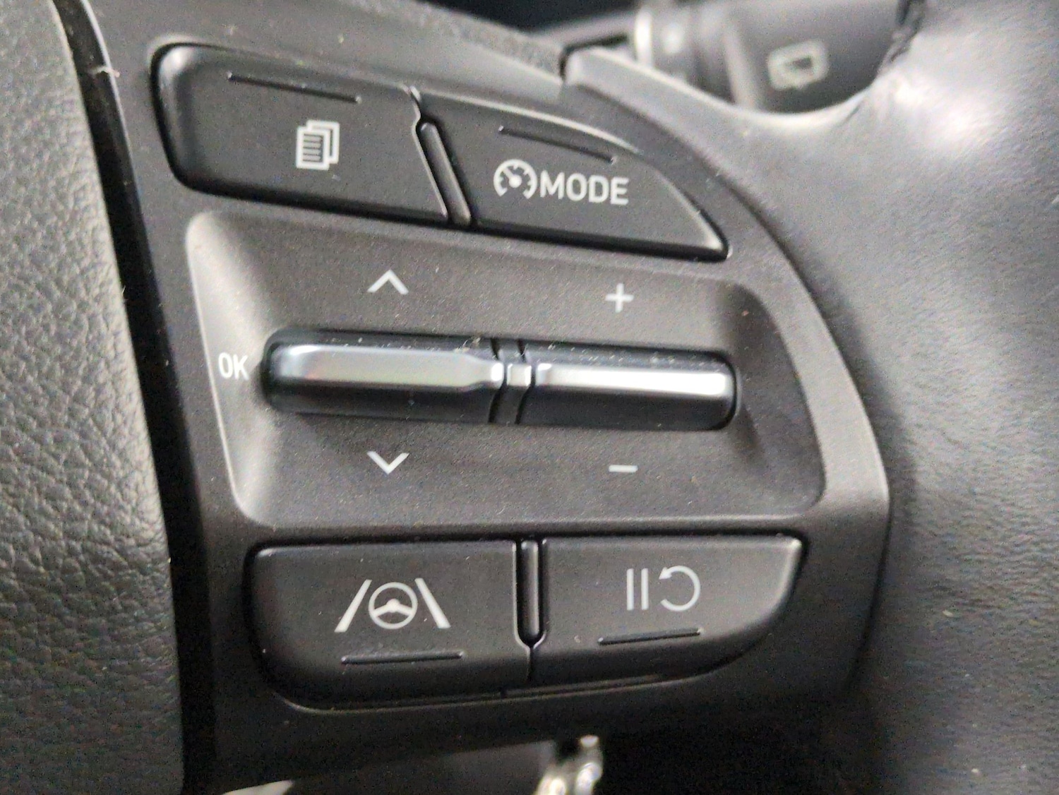 Used Hyundai KONA 2023 for sale - 77347454: Photo 20