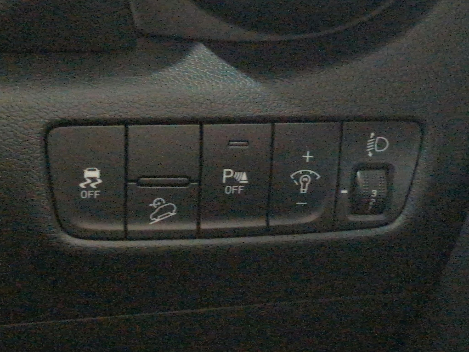 Used Hyundai KONA 2023 for sale - 77347454: Photo 21