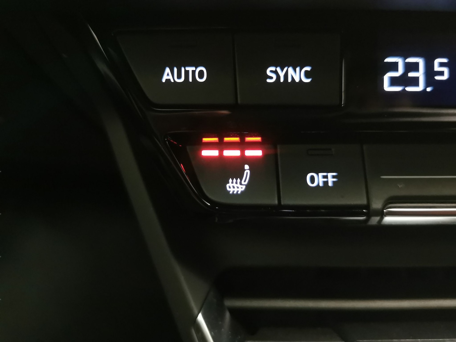 Used Audi e-tron GT 2022 for sale - 77235798: Photo 18