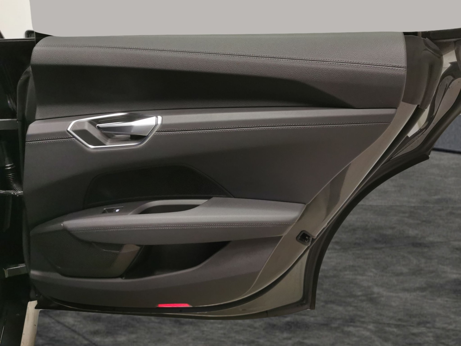 Used Audi e-tron GT 2022 for sale - 77235798: Photo 28