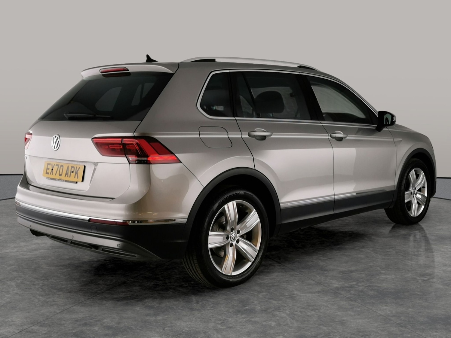 Used Volkswagen Tiguan 2020 for sale - 76691843: Photo 10