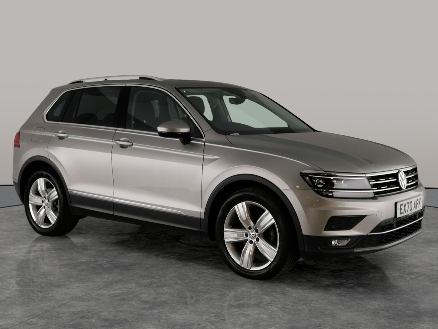 Used Volkswagen Tiguan 2020 for sale - 76691843: Photo 12