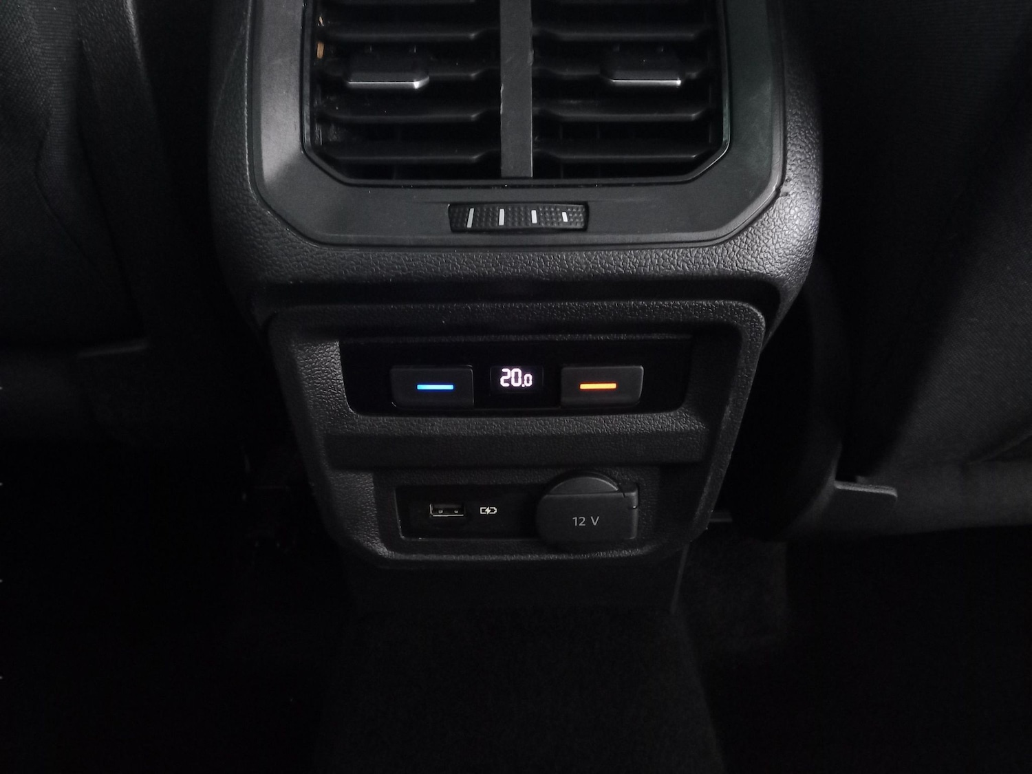 Used Volkswagen Tiguan 2020 for sale - 76691843: Photo 14