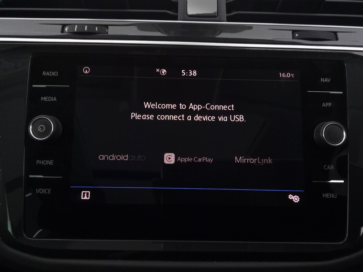 Used Volkswagen Tiguan 2020 for sale - 76691843: Photo 16