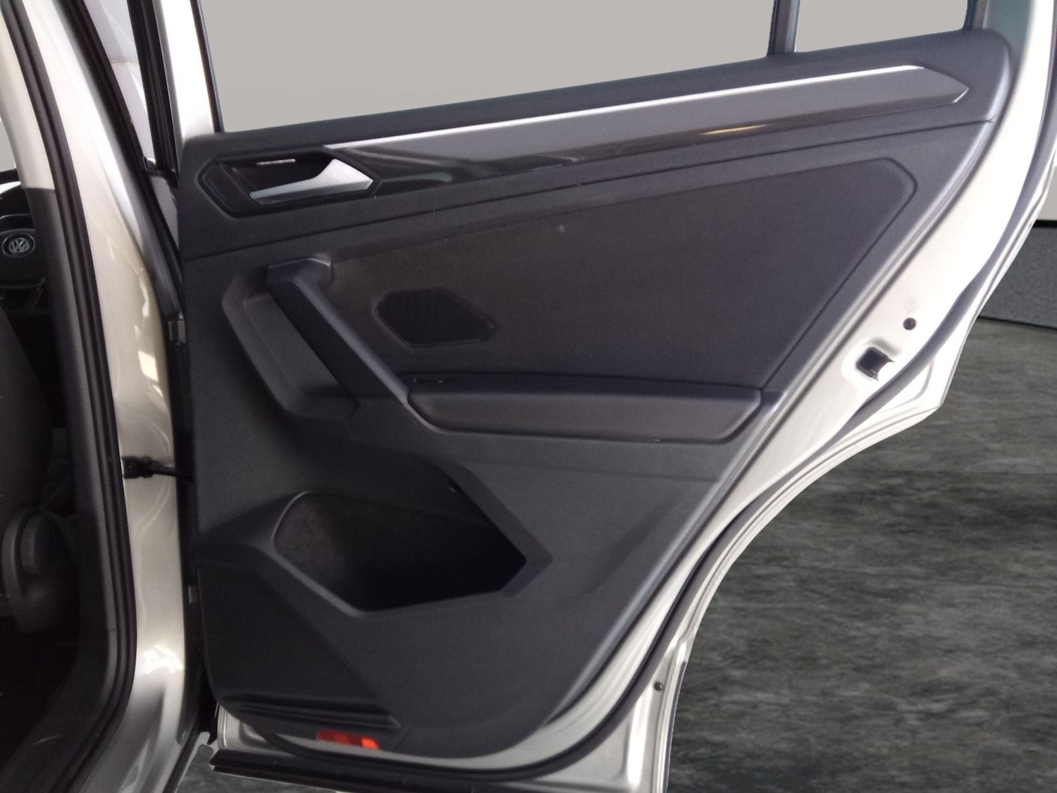 Used Volkswagen Tiguan 2020 for sale - 76691843: Photo 31