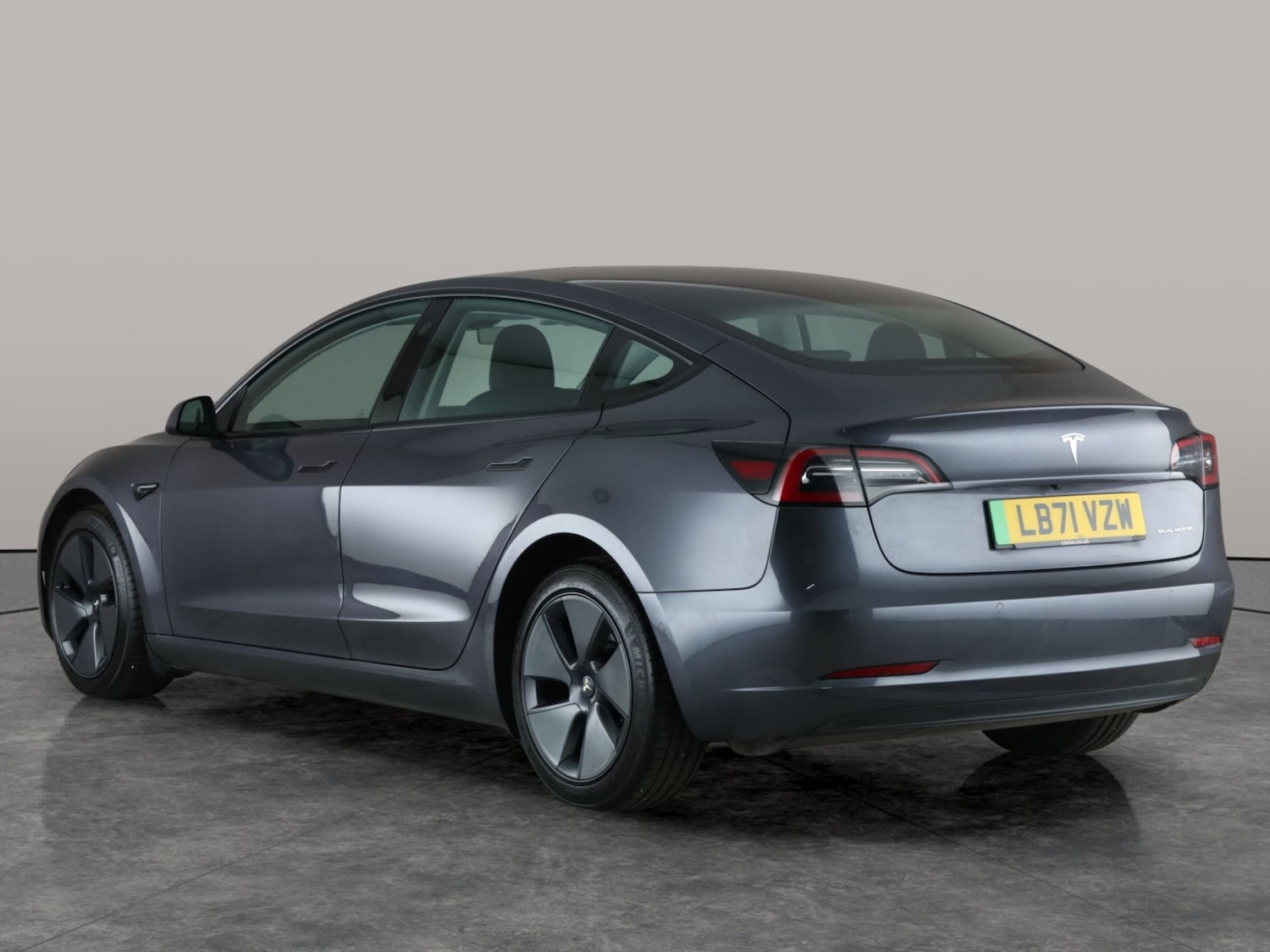 Used Tesla Model 3 2021 for sale - 76704068: Photo 14