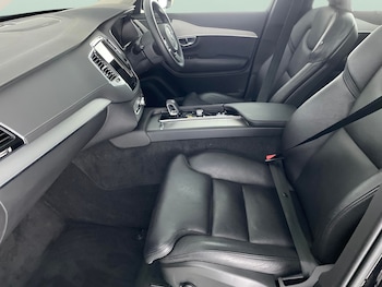 Used Volvo XC90 2022 for sale - 76118126: Photo 4