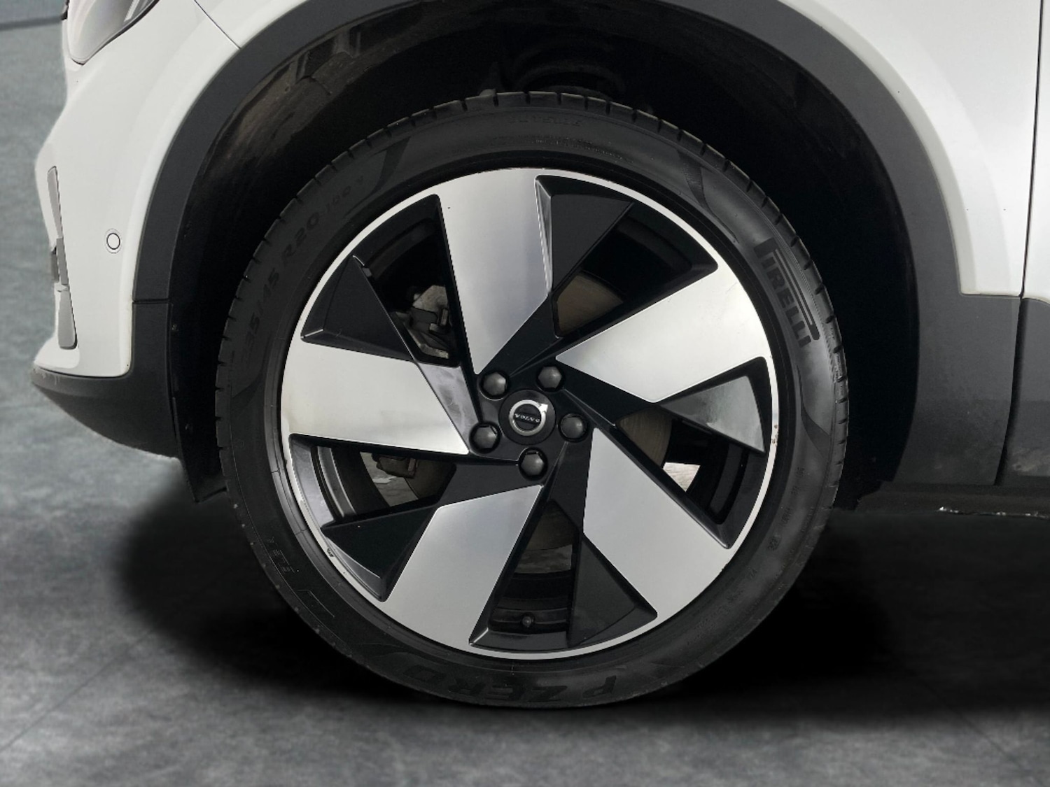 Used Volvo XC40 2022 for sale - 76984424: Photo 33