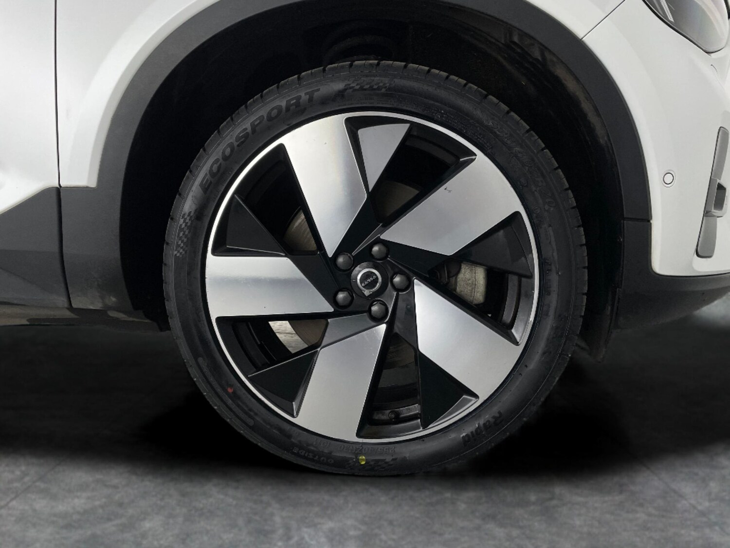 Used Volvo XC40 2022 for sale - 76984424: Photo 34