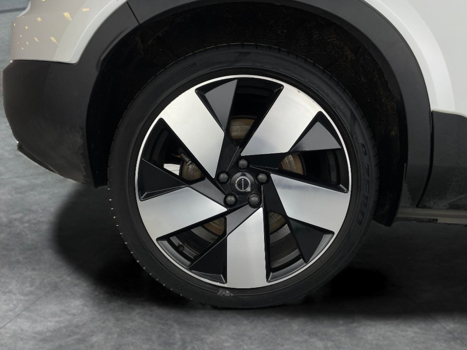 Used Volvo XC40 2022 for sale - 76984424: Photo 35