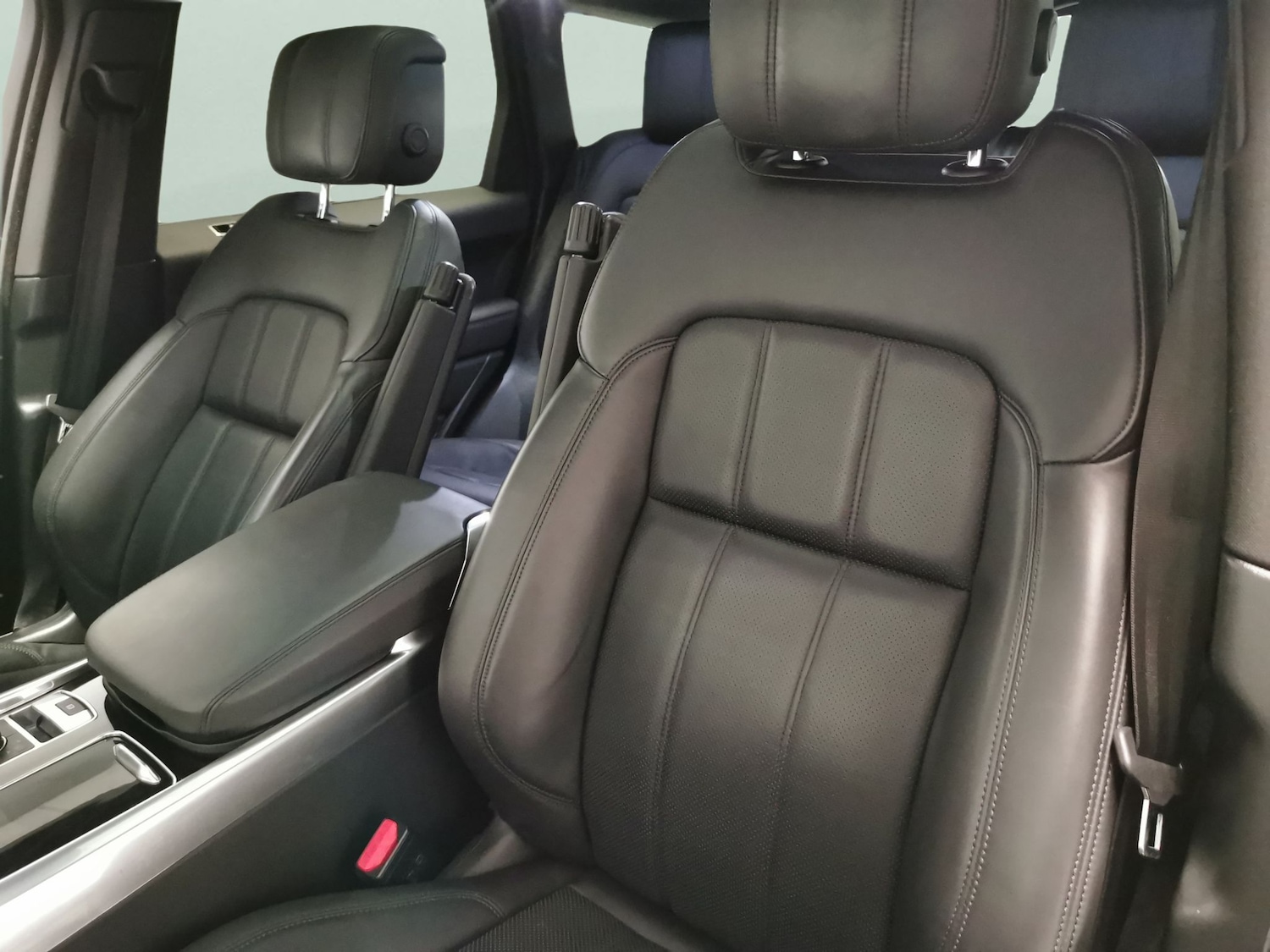 Used Land Rover Range Rover Sport 2021 for sale - 77885715: Photo 8