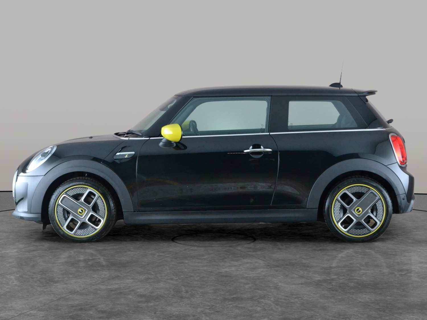 Used MINI Hatch 2023 for sale - 77797933: Photo 13