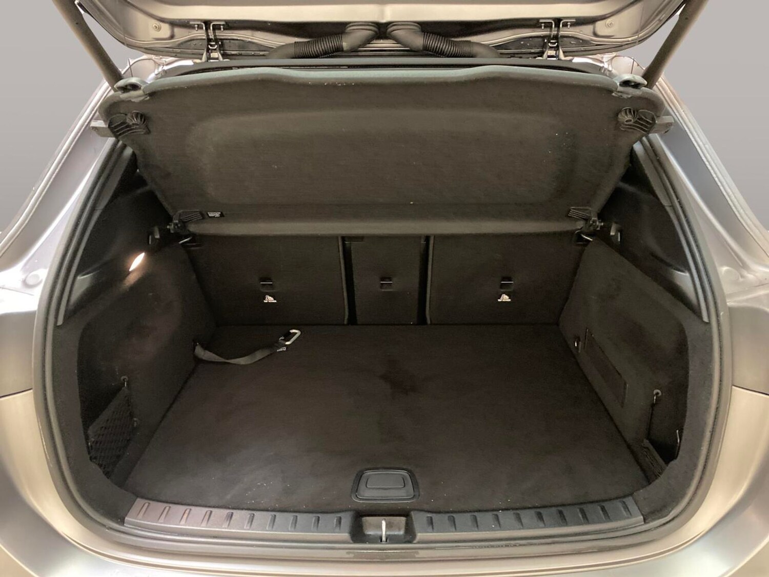 Used Mercedes-Benz EQA 2023 for sale - 77917008: Photo 35