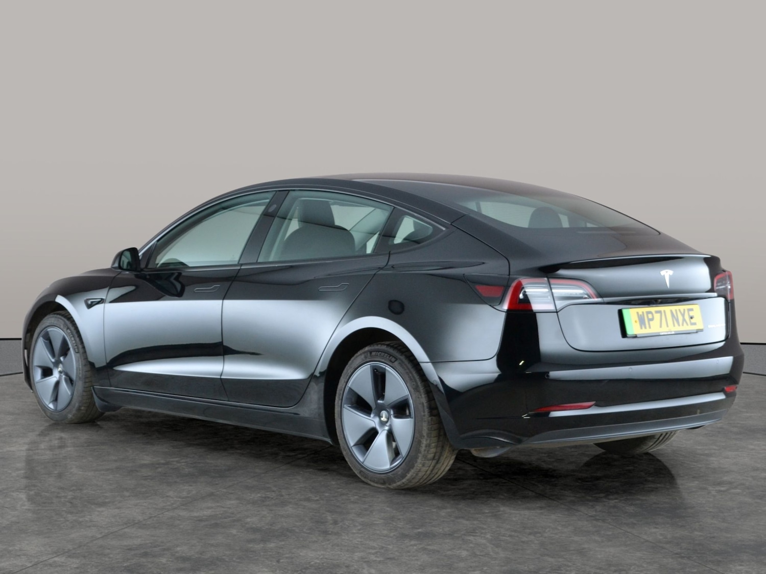 Used Tesla Model 3 2021 for sale - 77255798: Photo 12