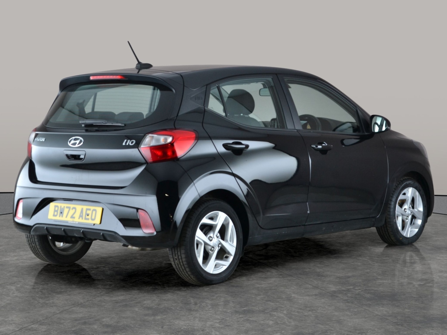 Used Hyundai i10 2023 for sale - 77293784: Photo 10