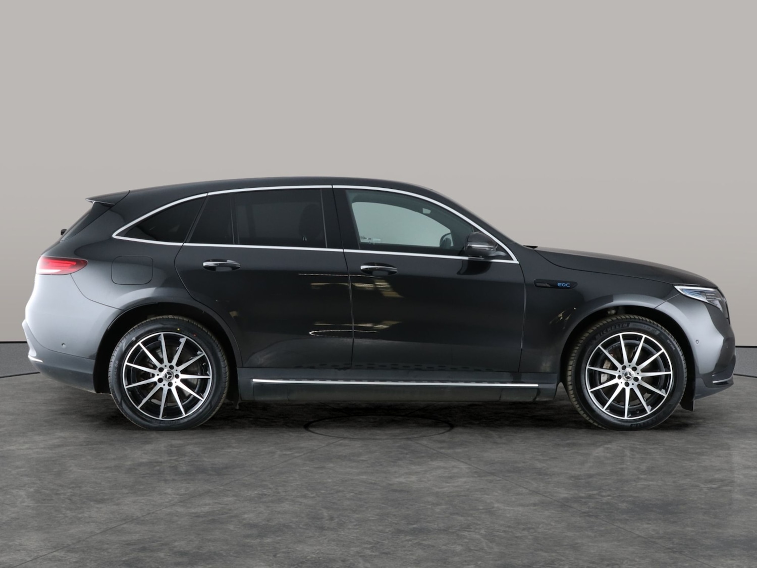 Used Mercedes-Benz EQC 2021 for sale - 76436886: Photo 12